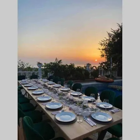 Villa Vila Bles *