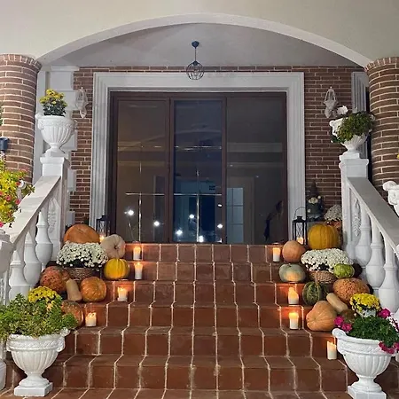Villa Vila Bles Golem (Tirana)